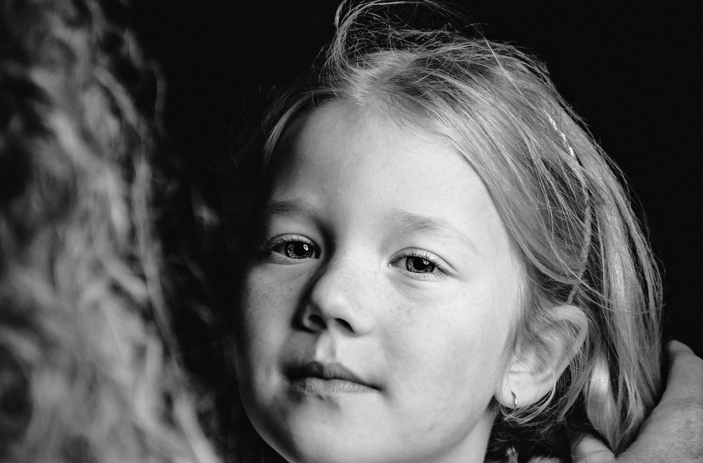 B&W child portrait